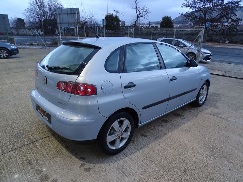 
								Seat Ibiza 1.4 Gasolina 75 cv full									