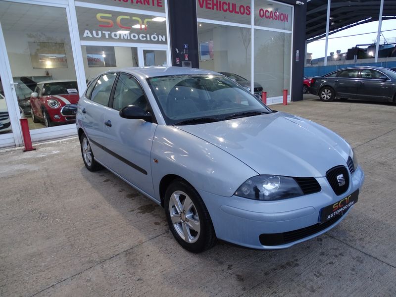 
								Seat Ibiza 1.4 Gasolina 75 cv full									