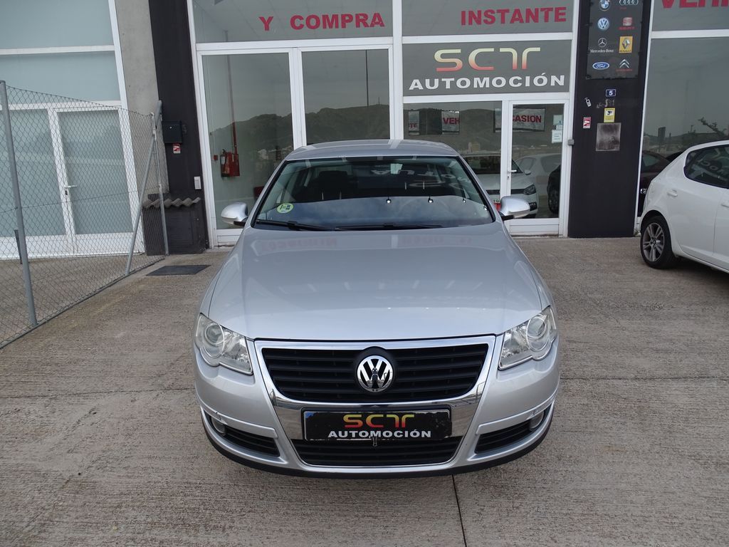 Volkswagen Passat 1.9 Tdi 105 cv