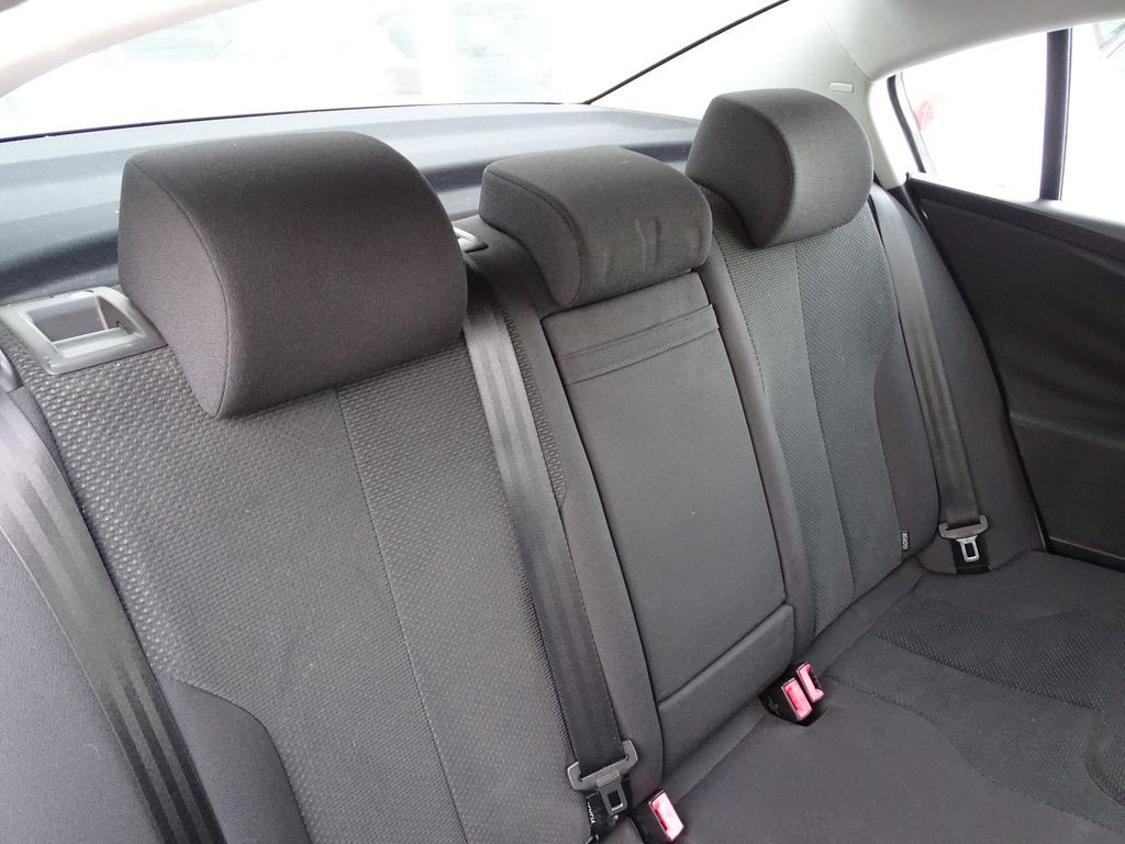 
								Volkswagen Passat 1.9 Tdi 105 cv full									