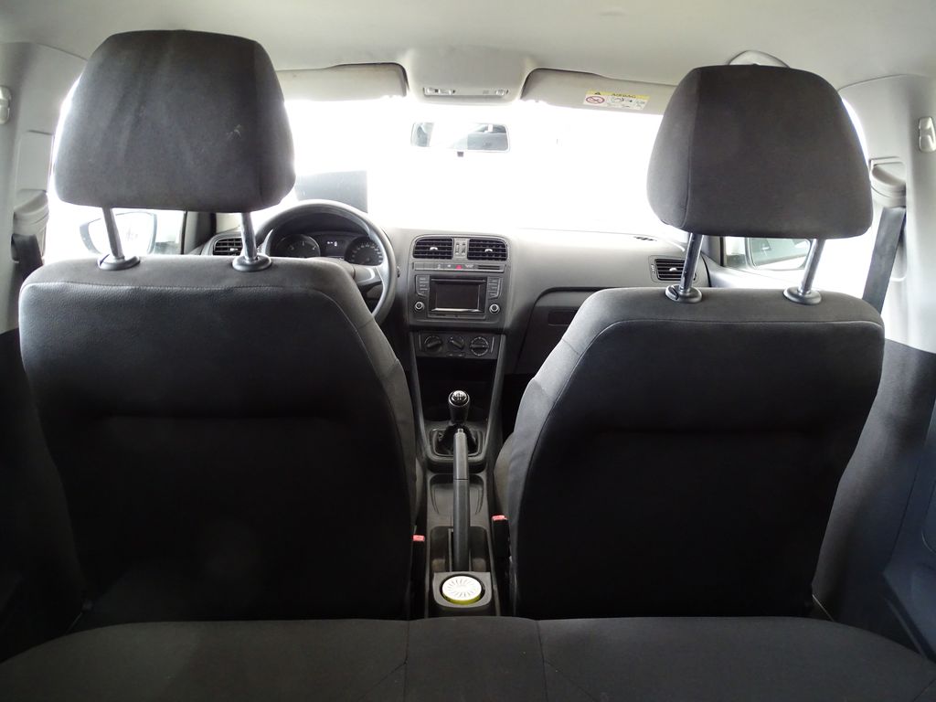 
								Volkswagen Polo 1.4 TDI Edition BlueMotion full									