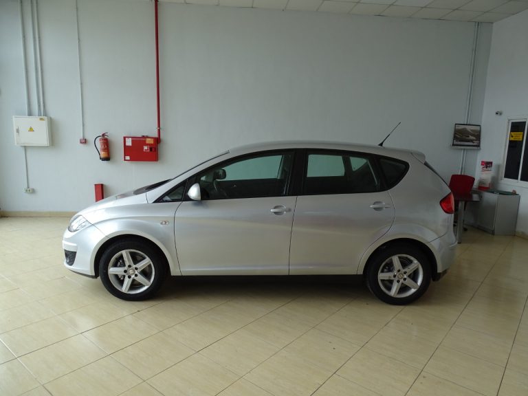 SEAT ALTEA 1.6 Tdi 105 CV. solo 68.500 km.