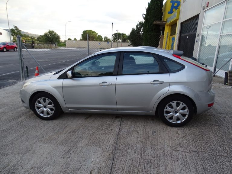 Ford Focus 1.6 Trend 100 CV
