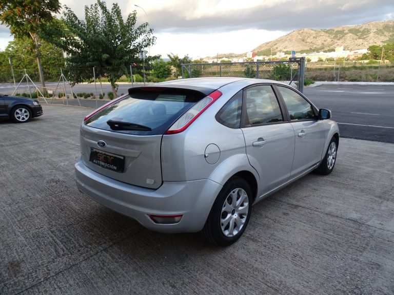 Ford Focus 1.6 Trend 100 CV