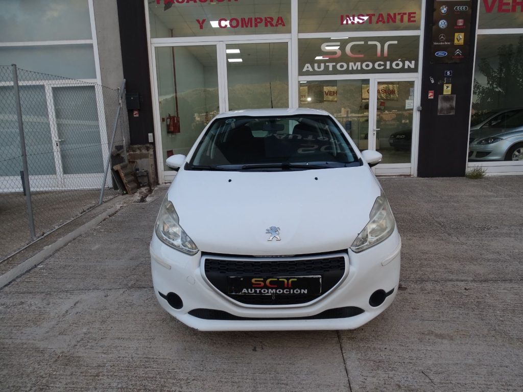 Peugeot 208 1.4 Hdi. Business