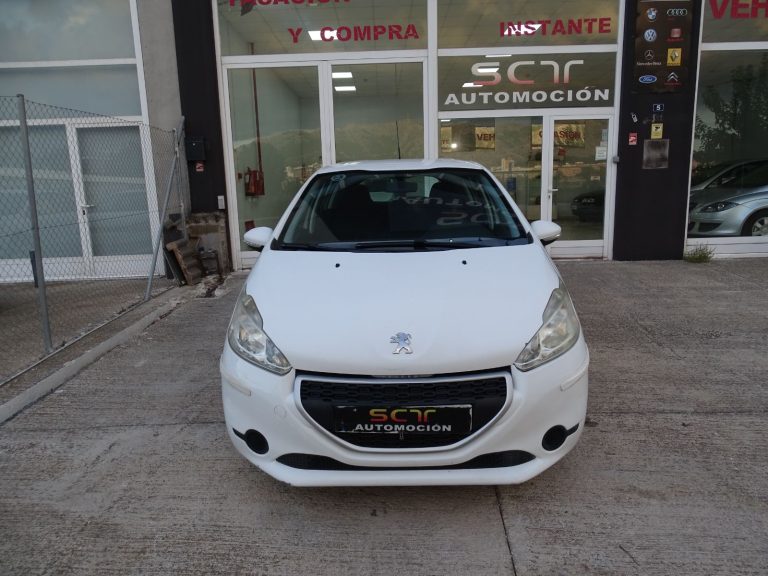 Peugeot 208 1.4 HDI. Business